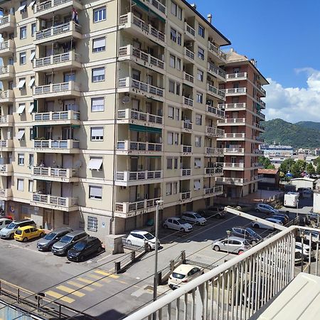 Appartamento Azzurro Adriatico In Genova Est Esterno foto