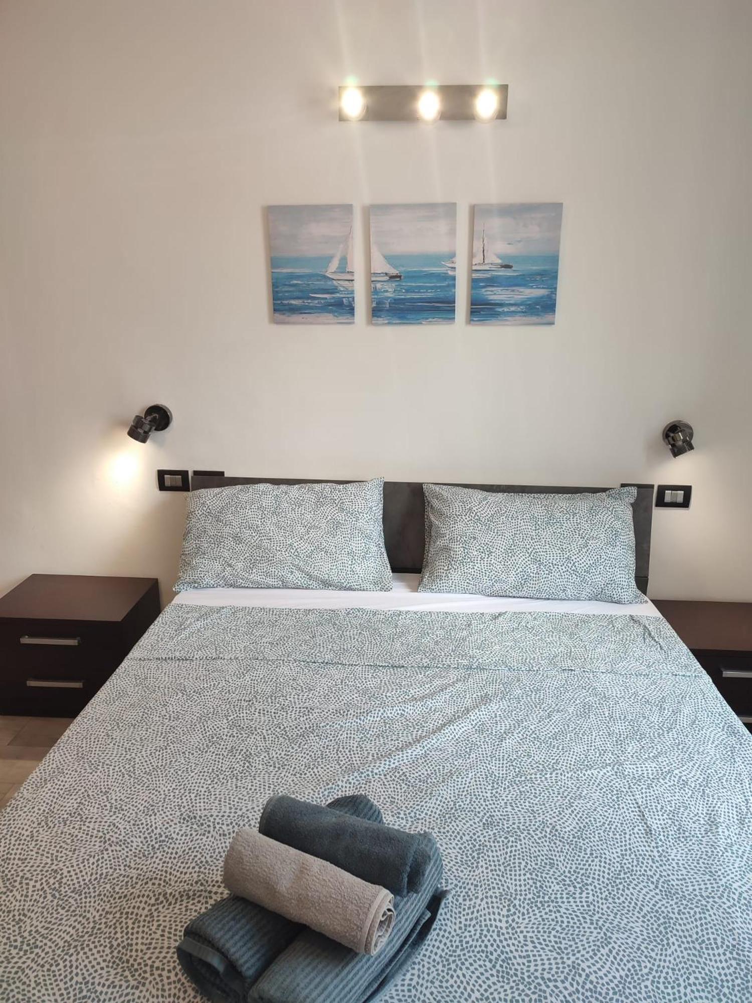 Appartamento Azzurro Adriatico In Genova Est Esterno foto
